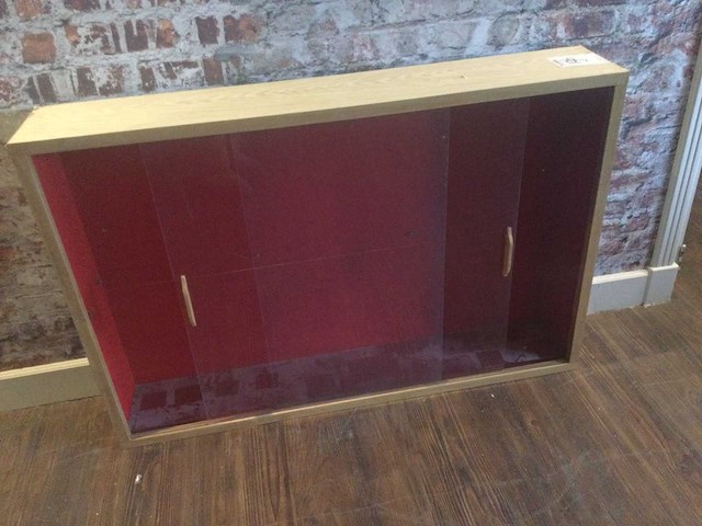 Vitrinekast - afbeelding 2 van  2