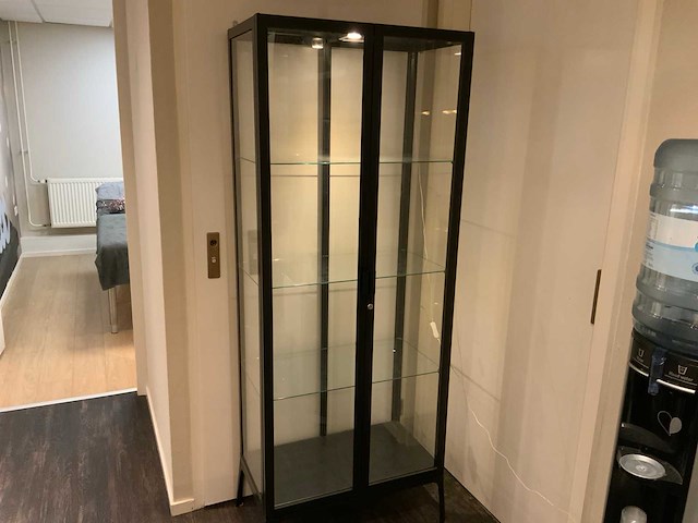 Vitrinekast - afbeelding 1 van  6