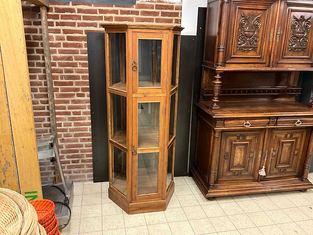 Vitrinekast - afbeelding 1 van  9