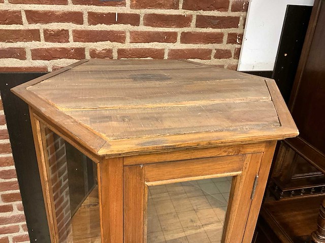 Vitrinekast - afbeelding 9 van  9