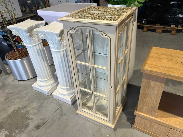Vitrinekast - afbeelding 1 van  2