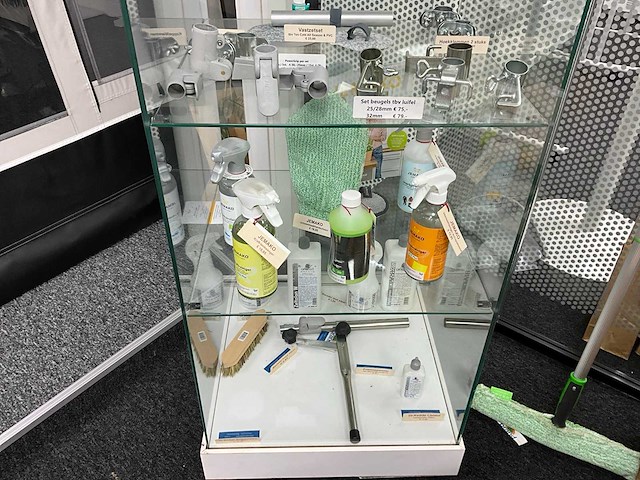 Vitrinekast - afbeelding 3 van  4