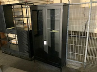 Vitrinekast - afbeelding 1 van  4