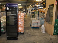 Vitrinekoelkast combisteel. bouwjaar 2022. afmeting 60 x 60 x 197 cm. - afbeelding 1 van  3