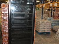 Vitrinekoelkast combisteel. bouwjaar 2022. afmeting 60 x 60 x 197 cm. - afbeelding 2 van  3