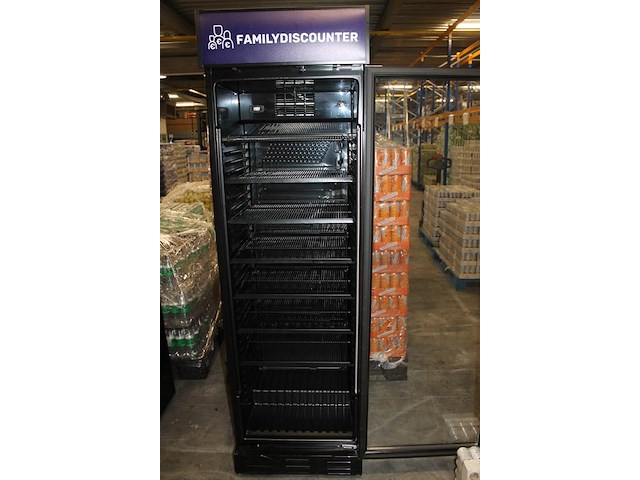 Vitrinekoelkast combisteel. bouwjaar 2022. afmeting 60 x 60 x 197 cm. - afbeelding 3 van  3