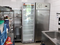 Vitrinekoelkast frigo glass type plus-450, afm. 60 x 65 x 200 cm.