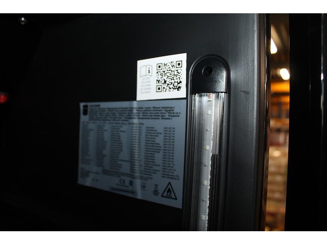 Vitrinekoelkast metro professional. afmeting 62 x 64 x 174 cm. - afbeelding 4 van  4