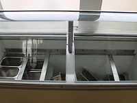 Vitrinevriezer ijssalon hussmann dcc012208 met 16 gastronorm bakken. afmeting 172 x 66 x 125 cm. - afbeelding 3 van  3