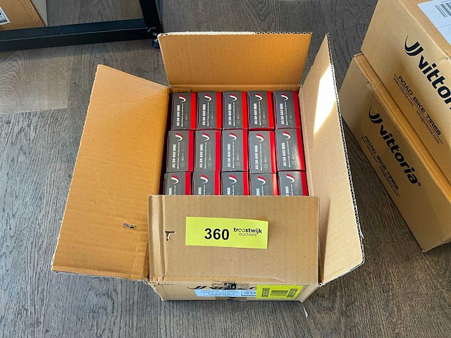 Vittoria competition 30/38-622 fv presta ventiel 48mm binnenband (16x) - afbeelding 3 van  3