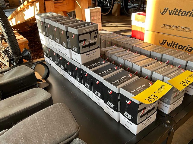 Vittoria standard 29x1.95/2.50 fv presta ventiel 48 mm binnenband (16x) - afbeelding 2 van  3