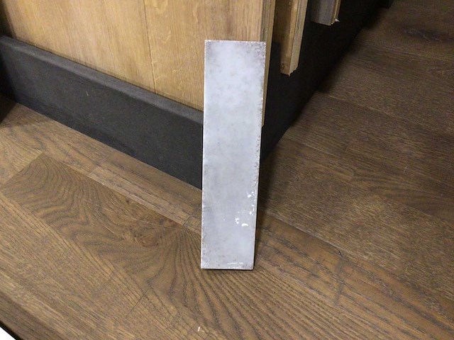 Viva metal brick grey glans wandtegel 6x24 cm 5,7 m² - afbeelding 5 van  5