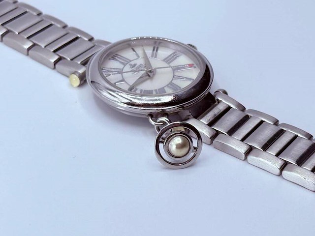 Vivienne westwood mother orb dameshorloge - inclusief doos - afbeelding 8 van  12