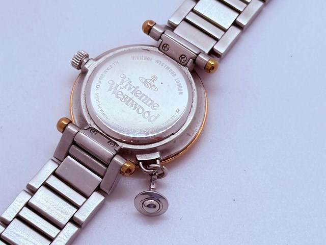 Vivienne westwood two-tone orb dameshorloge - afbeelding 6 van  10