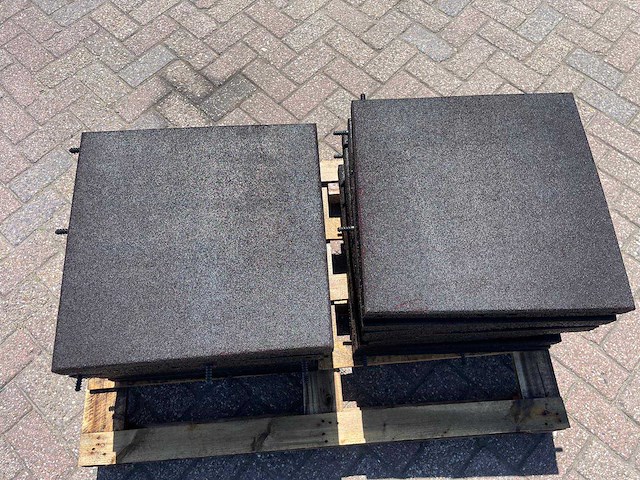 Vivoo playground rubberen tegel (16x) - afbeelding 2 van  6