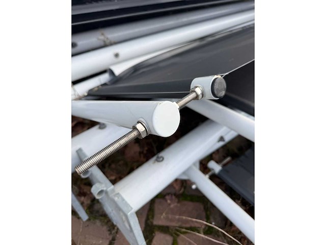 Vlaggenmast - 6 meter hoog - afbeelding 7 van  12