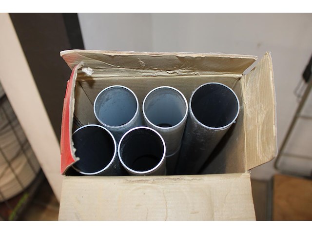 Vlaggenmast flagpole met grondpaal en accessoires. aluminium met hoogte 6 meter. - afbeelding 3 van  3