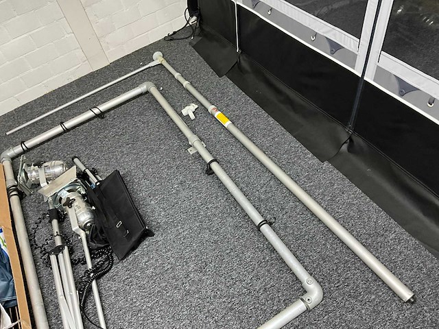 Vlaggenmast & steigerbuis spandoekframe - afbeelding 2 van  6