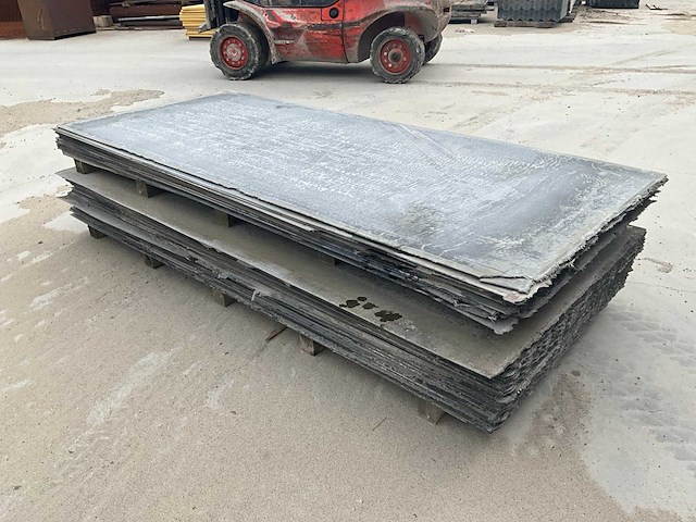 Vlakke asbestvrije cementplaat 250x110x0.6 ca. 60m2 - afbeelding 4 van  6