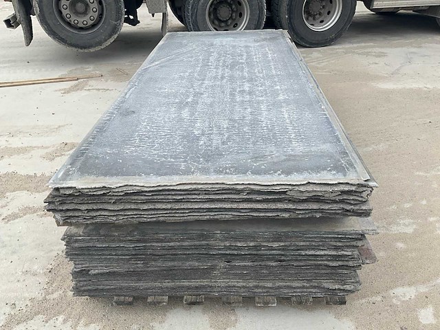 Vlakke asbestvrije cementplaat 250x110x0.6 ca. 60m2 - afbeelding 6 van  6