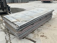 Vlakke asbestvrije cementplaat 250x110x0.6 ca. 60m2 - afbeelding 4 van  6