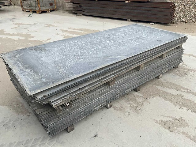 Vlakke asbestvrije cementplaat 250x110x0.6 ca. 60m2 - afbeelding 3 van  6