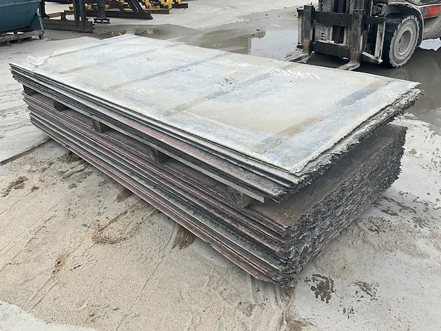 Vlakke asbestvrije cementplaat 250x110x0.6 ca. 60m2 - afbeelding 4 van  7