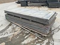 Vlakke asbestvrije cementplaat 250x110x0.6 ca. 60m2