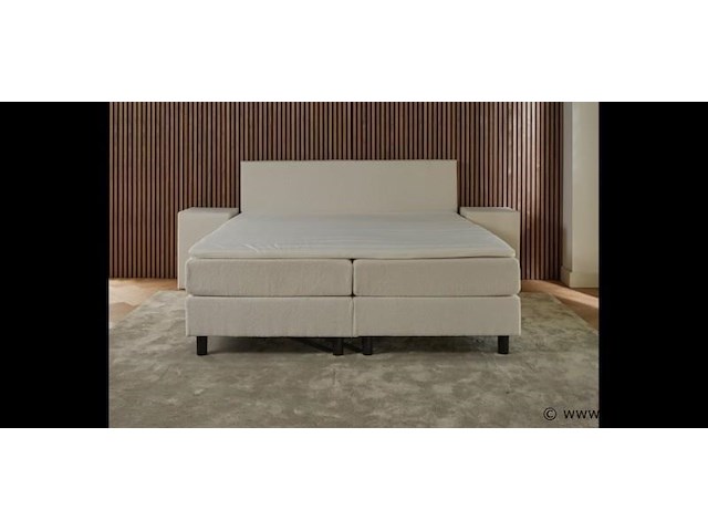 Vlakke boxspring teddy, afmeting 140 x 200 teddystof wit - afbeelding 2 van  3