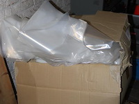 Vlakke pe zakken 90 x 120 cm in 3 dozen. ruim 250 stuks. - afbeelding 2 van  2