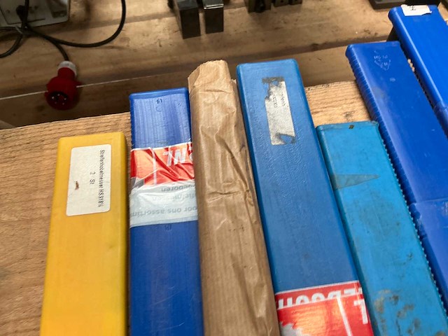 Vlak/schaafbankmes (7x) - afbeelding 2 van  4