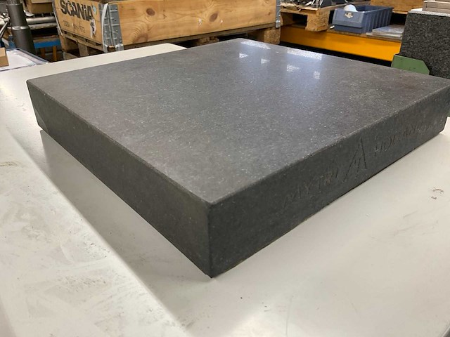 Vlaksteen - afbeelding 2 van  4