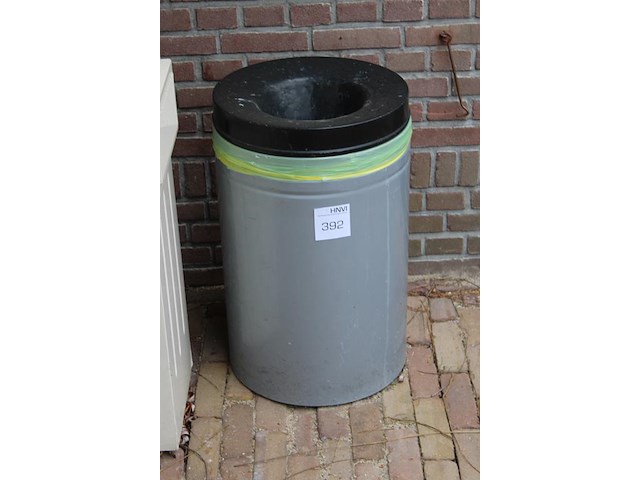 Vlamdovende prullenbak hoogte 64 cm. - afbeelding 2 van  2