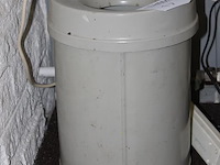 Vlamdovende prullenbak met hoogte 35 cm. - afbeelding 2 van  2