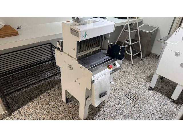 Vlb 40 / 11an broodsnijmachine - afbeelding 1 van  5