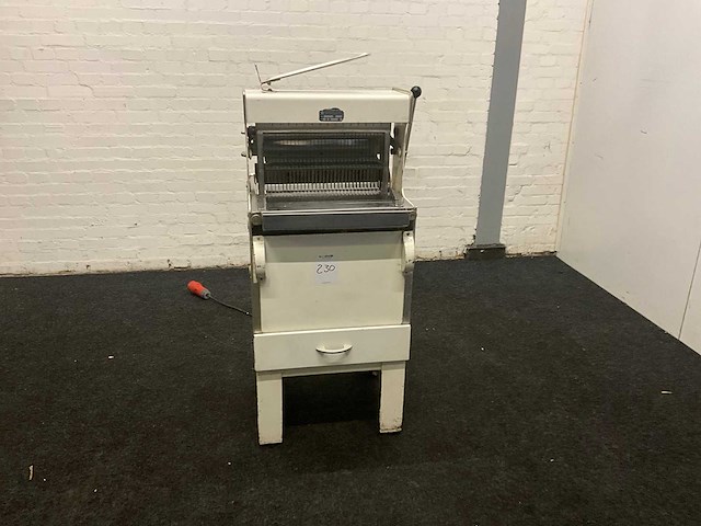 Vlb broodsnijmachine - afbeelding 1 van  10