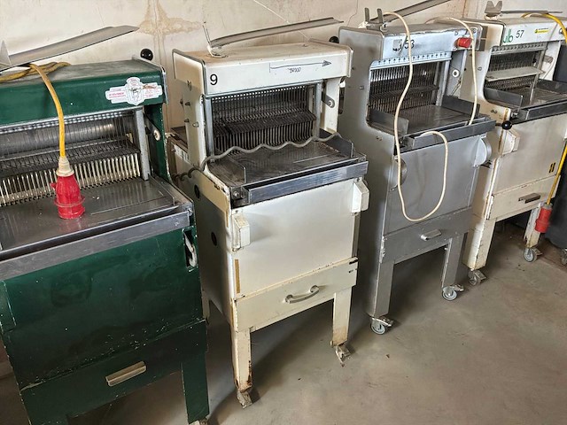 Vlb broodsnijmachine - afbeelding 1 van  2