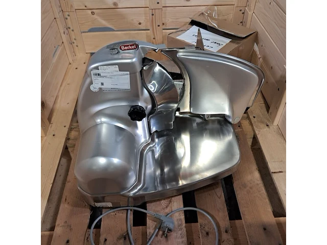 Vlees snijmachine, berkel, 2005 - afbeelding 4 van  11