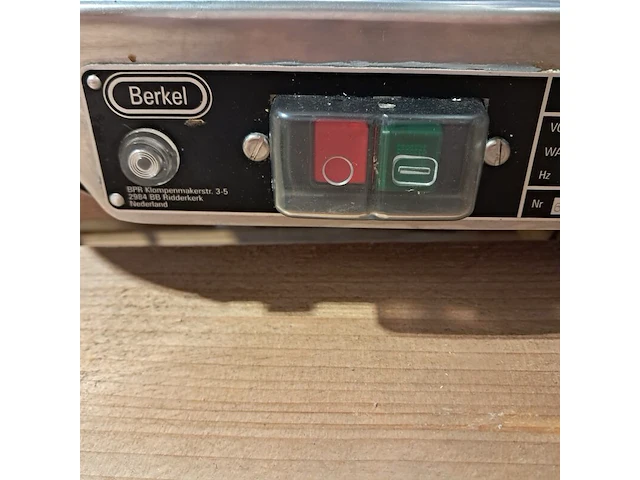 Vlees snijmachine, berkel, 2005 - afbeelding 10 van  11