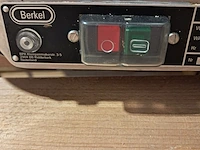Vlees snijmachine, berkel, 2005 - afbeelding 10 van  11