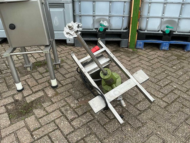 Vleeszaagmachines en staafmixer - afbeelding 4 van  13