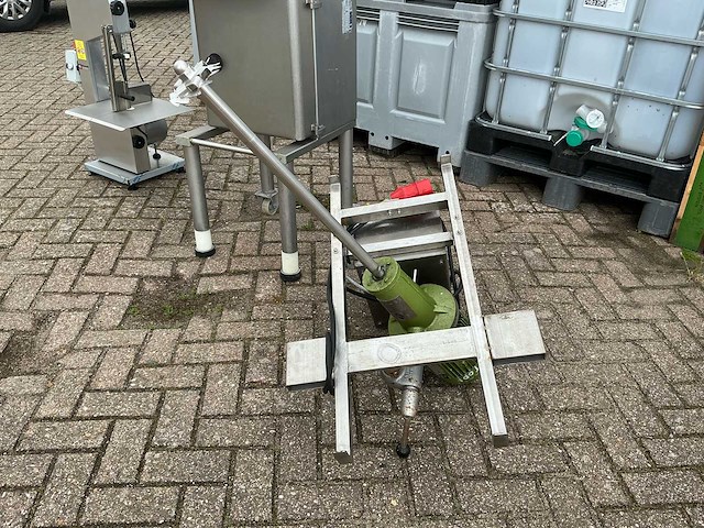 Vleeszaagmachines en staafmixer - afbeelding 5 van  13