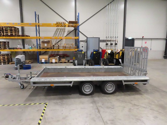 Vlemmix - 2020 - machinetransporter - afbeelding 1 van  13