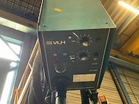 Vlh e 400s mig lasapparaat met regelunit op zwenkarm - afbeelding 10 van  10