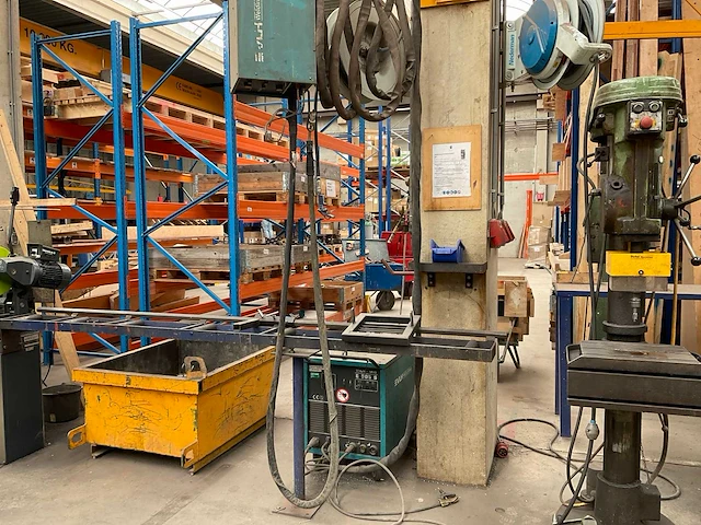 Vlh e505s mig lasapparaat met regelunit op zwenkarm - afbeelding 1 van  17