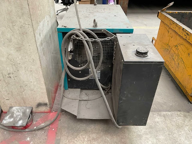 Vlh e505s mig lasapparaat met regelunit op zwenkarm - afbeelding 13 van  17