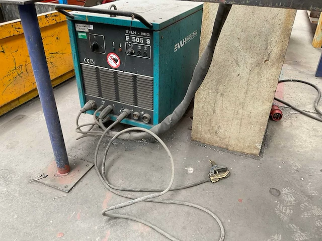 Vlh e505s mig lasapparaat met regelunit op zwenkarm - afbeelding 5 van  17