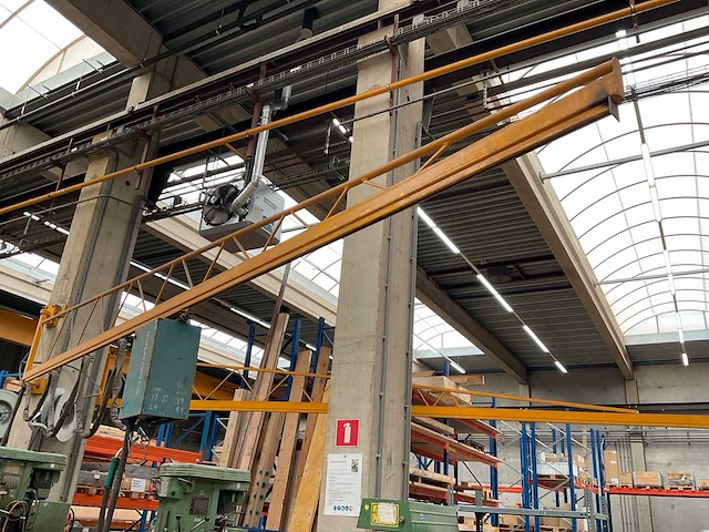 Vlh e505s mig lasapparaat met regelunit op zwenkarm - afbeelding 16 van  17