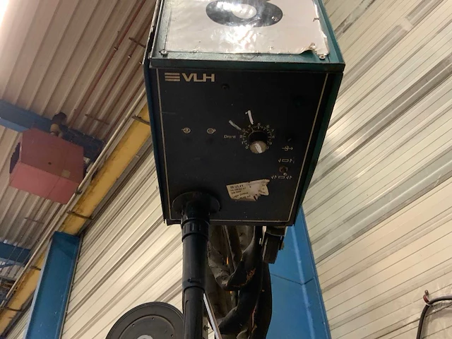 Vlh tr280s mig lasapparaat met regelunit op zwenkarm - afbeelding 6 van  10