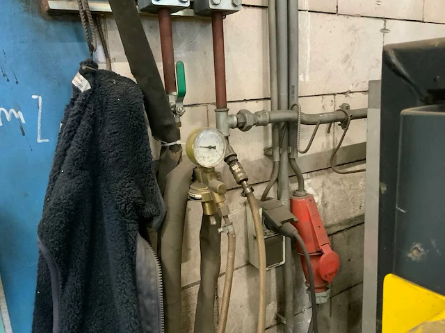 Vlh tr280s mig lasapparaat met regelunit op zwenkarm - afbeelding 6 van  6